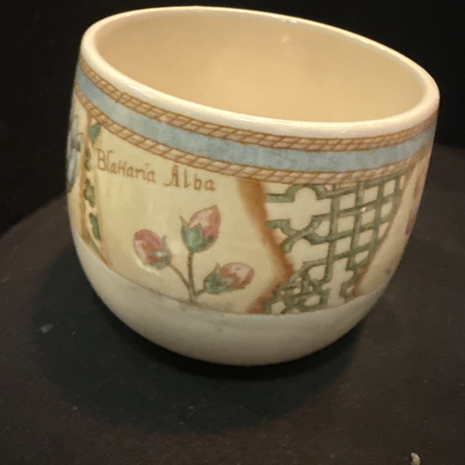 WEDGWOOD GARDEN MAZE OFFENE ZUCKERDOSE – 1. QUALITÄT – TOP