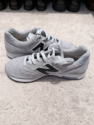 Size 9.5 - New Balance 1400 Gray