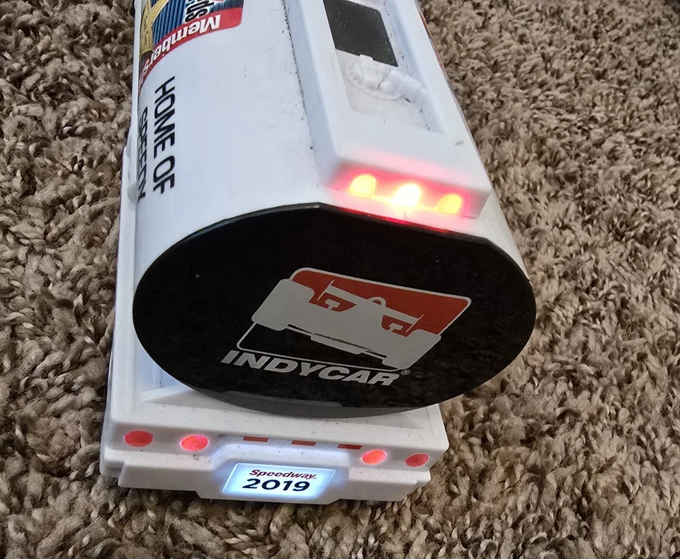 15" 2019 1:34? Semirremolque cisterna Speedway Mack Anthem Indy coche juguete primera marcha Foto 4 de 4