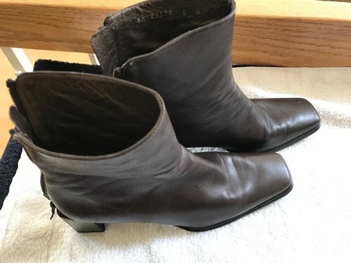 leather pixie boots