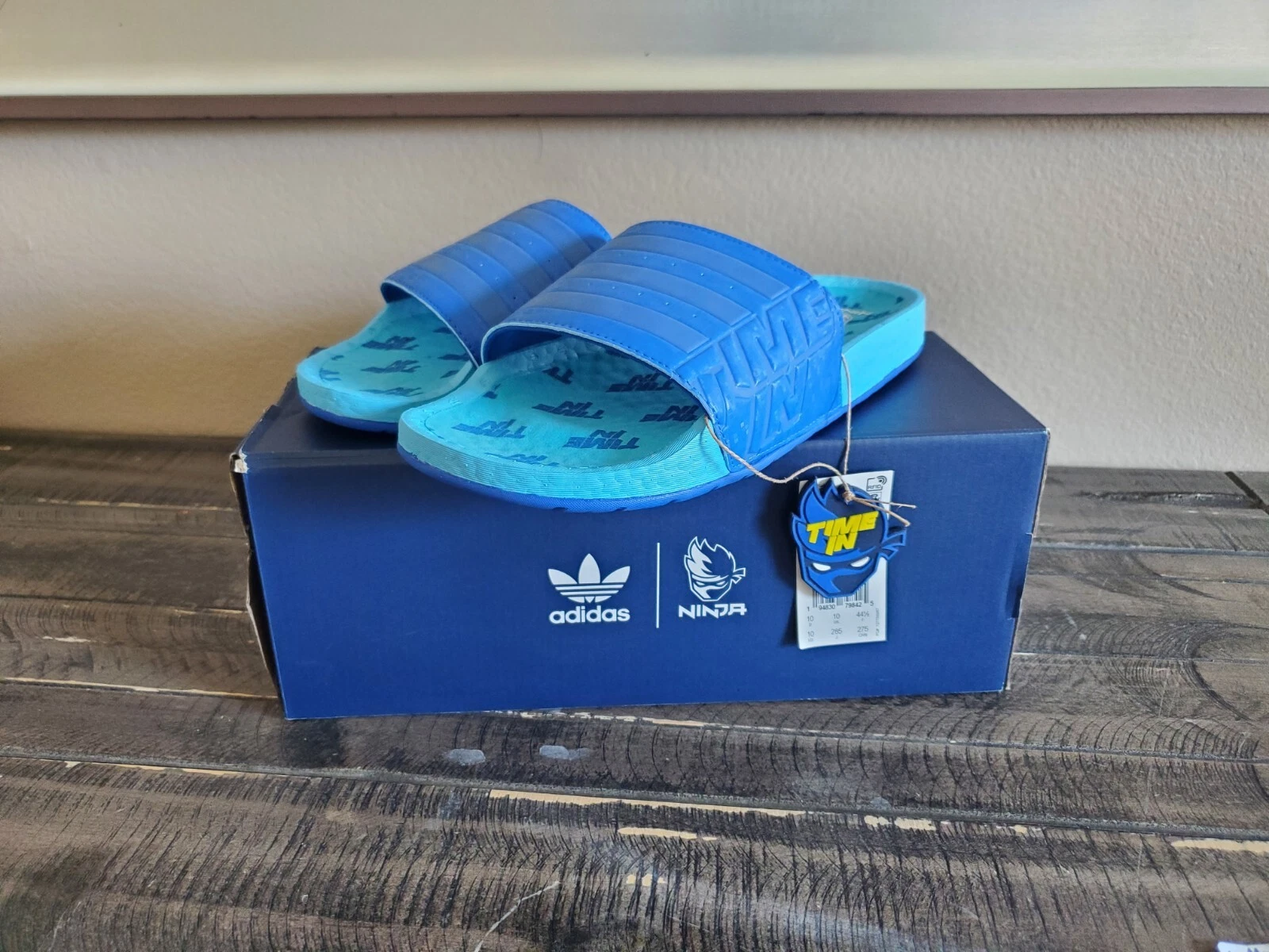 Ninja x Adilette Boost Slide Adidas Time In Blue Signal Cyan Uomo Taglia 10 GZ3757