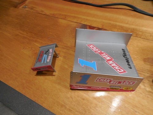 GMP #1 Sammy Swindell 25th Anniversary Channellock 1:18th Scale Sprint Car NICE - Picture 5 of 6