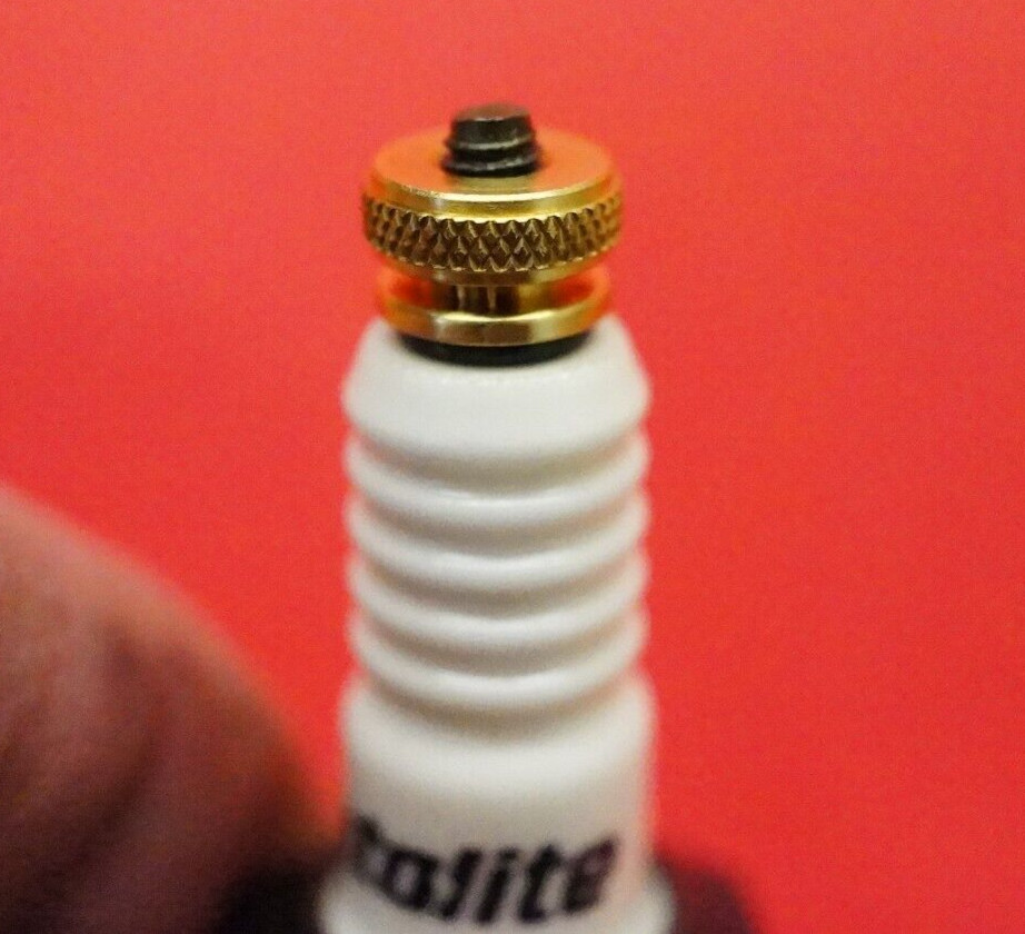 IHC McCORMICK DEERING AUTOLITE SPARK PLUG 3076 F12 F14 F20 F30 10-20 15-30 W12