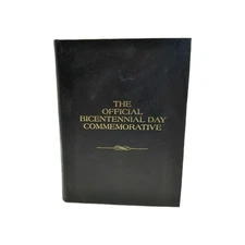 Vintage 1976 Bicentennial Commemorative Medal Book Franklin Mint USA Collectible