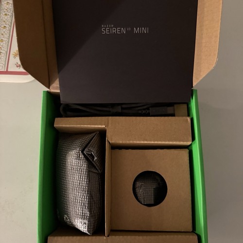 Razer Seiren V3 Mini Ultra Compact USB Microphone - Black - 第 3/3 張圖片