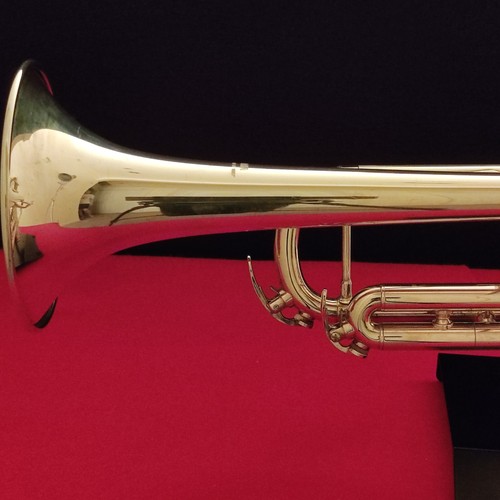YAMAHA Trumpet YTR-4335GS Silver With Mouthpiece and Case - Picture 7 of 15
