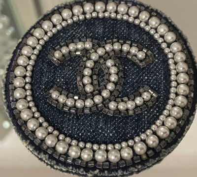 CHANEL PATCH Perlen Brosche  Rarität