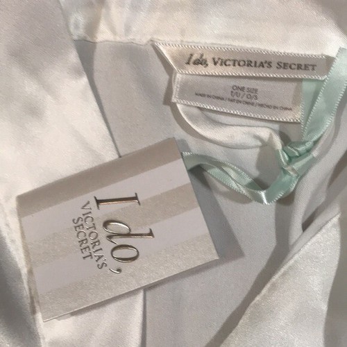 Victoria’s Secret NWT “Bride” One Size White Satin Rhinestone Robe & Sash I Do - Picture 7 of 10