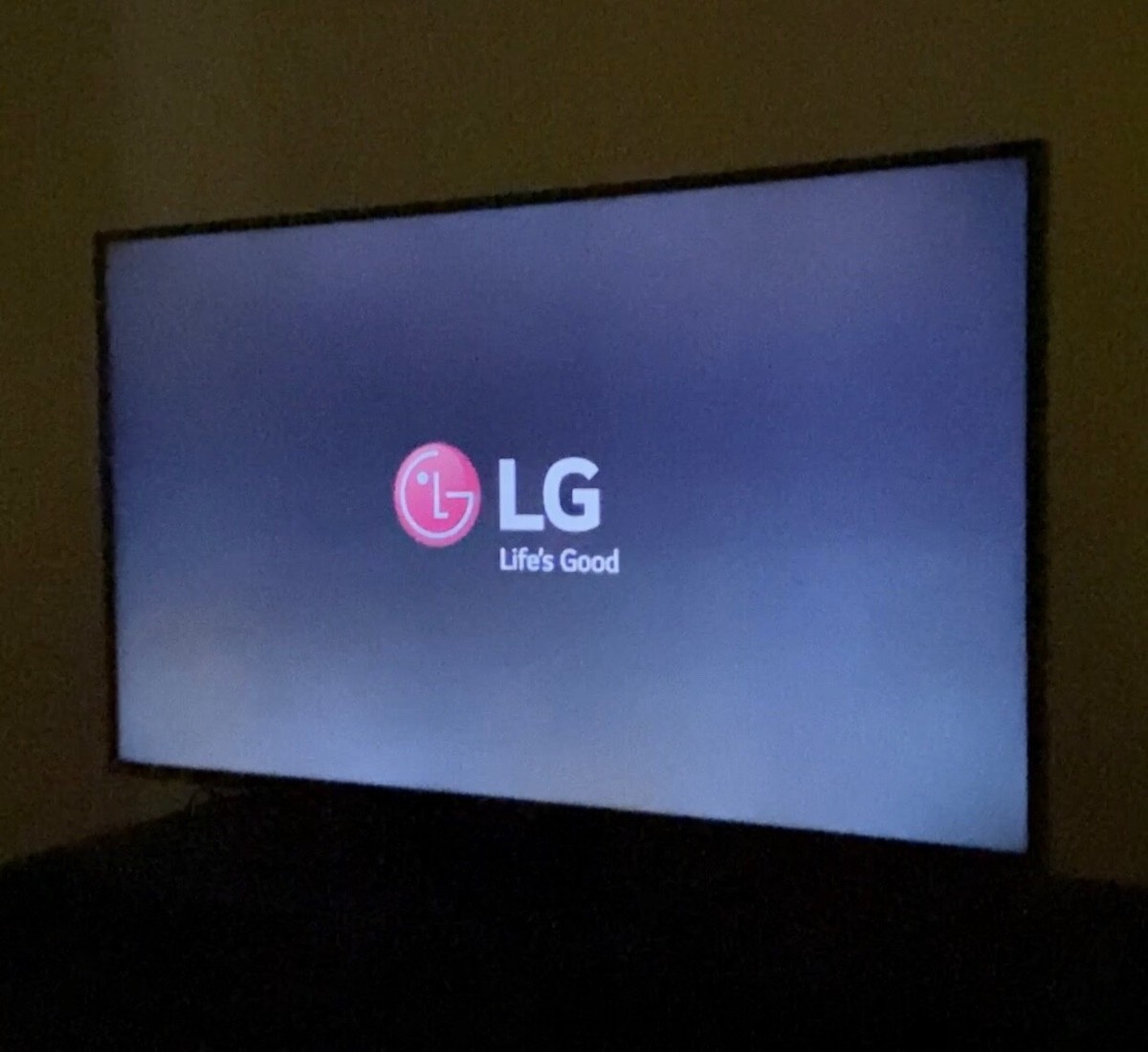 LG 43UP77006LB 43 inch 4K UHD HDR Smart LED TV (2021 Model) with Freeview  Play…