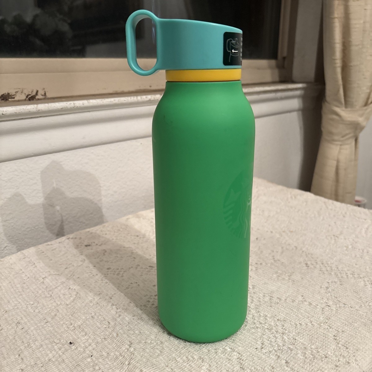 Starbucks Steel Green Water Bottle Twist Sip Vacuum Insulated 32
