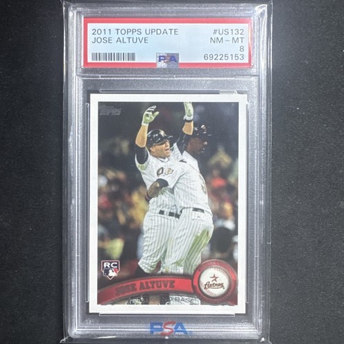 2011 TOPPS UPDATE #US132 JOSE ALTUVE ROOKIE RC PSA 8