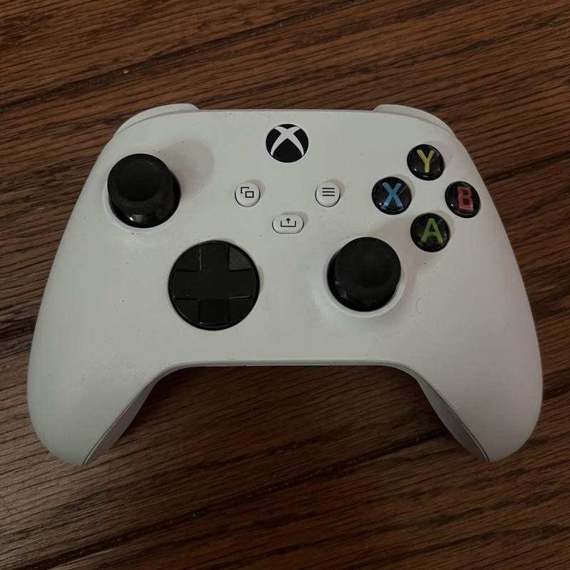 Microsoft Xbox Wireless Controller White for Xbox Series X|S & Xbox One Console