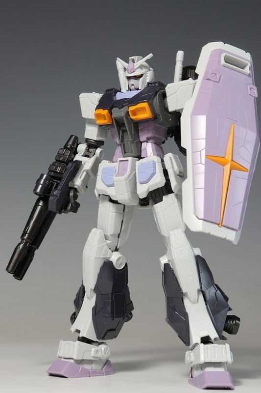 PREMIUM BANDAI BASE 1/144 RX-78 F00 Gundam High Mobility Type G3 Color Model Kit