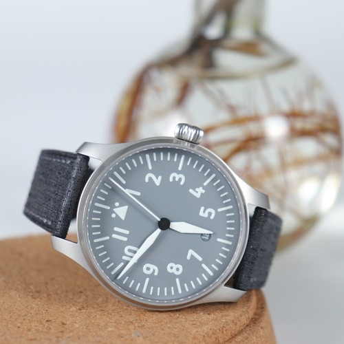 Stowa X Worn & Wound Flieger Verus Grau