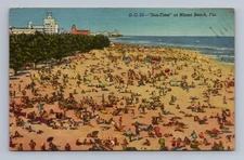 Vintage Florida Postcard MIAMI BEACH SunTime Crowded Beach 1957
