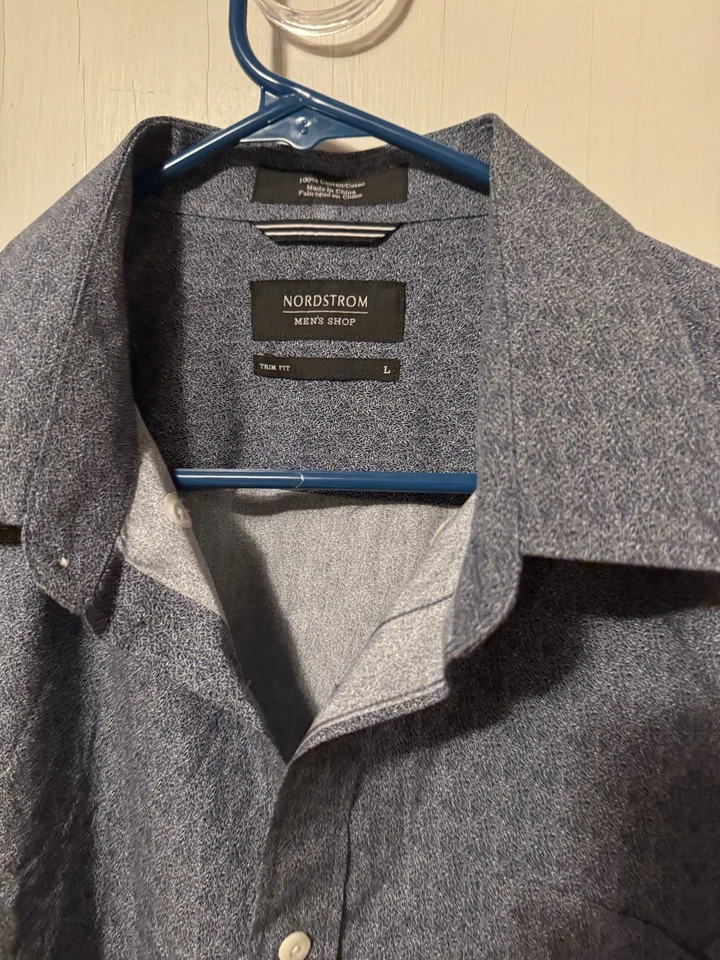 Nordstrom Tienda Hombre Grande Denim Oscuro Cuello Botón Frontal Camisa Ajuste Foto 4 de 4