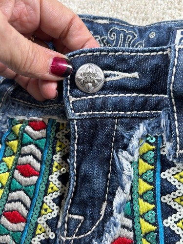 Miss Me Size 25 Low Rise Embroidered Sequin Rhinestone Studded Cutoff Shorts - Picture 3 of 15