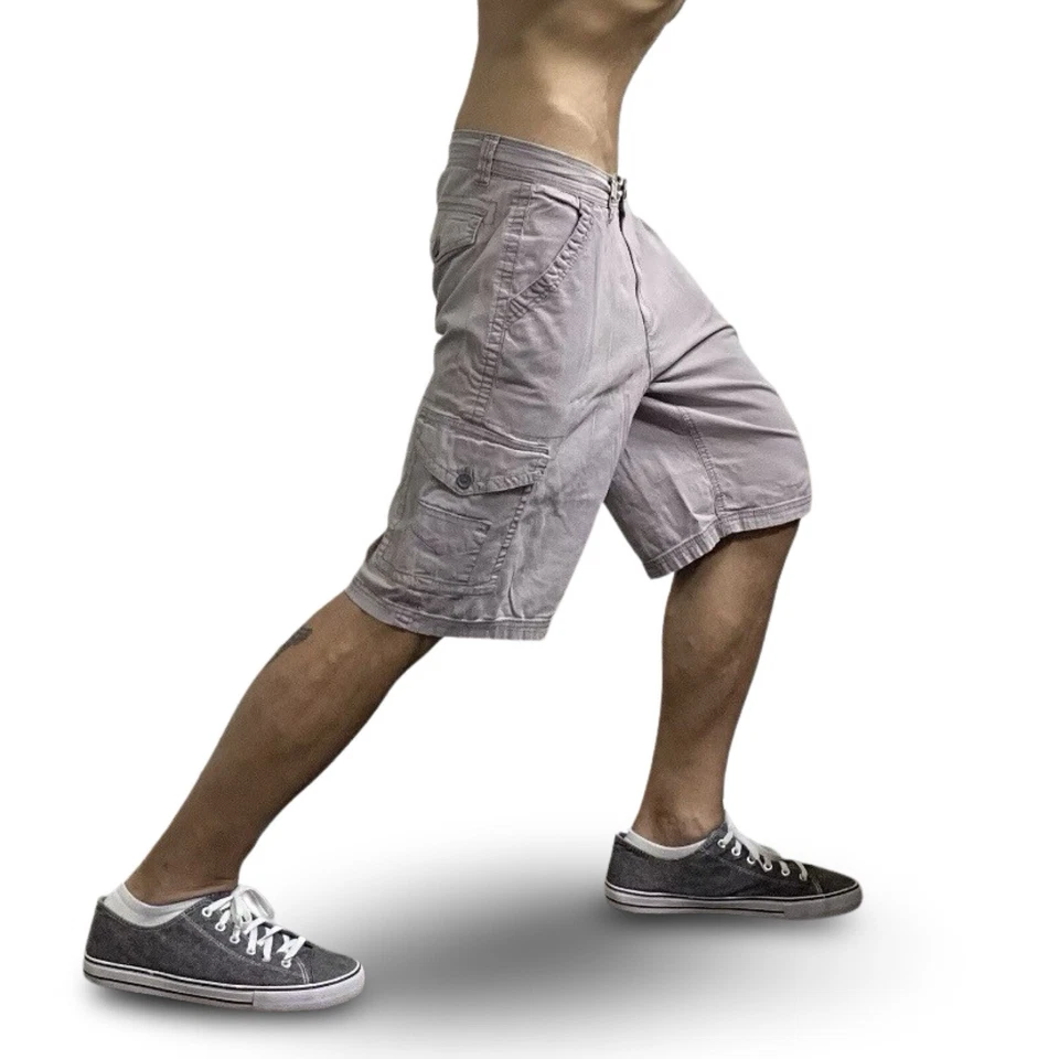 Company 81 Cargo Shorts Size 36 - Image 2 of 4