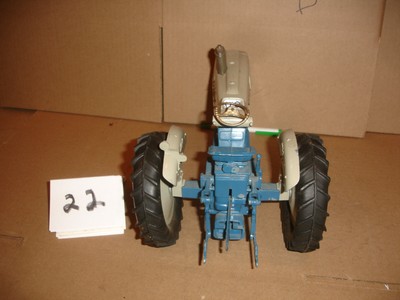 ford 8000 toy tractor