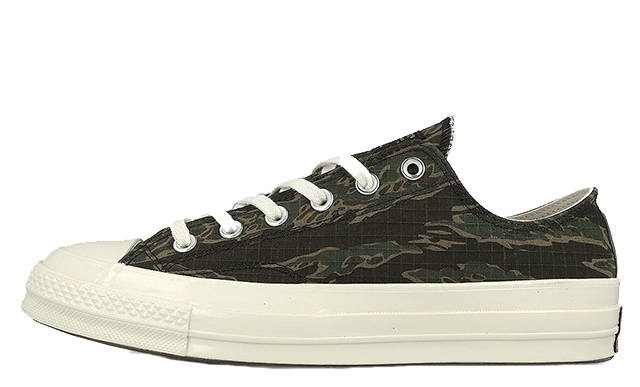 carhartt converse camo