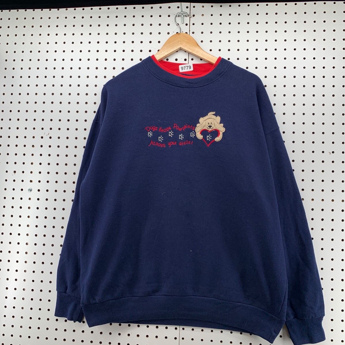 Sweat Vintage M&C Sportswear - Grand-mère Brodée Rouge - Taille M - Neuf