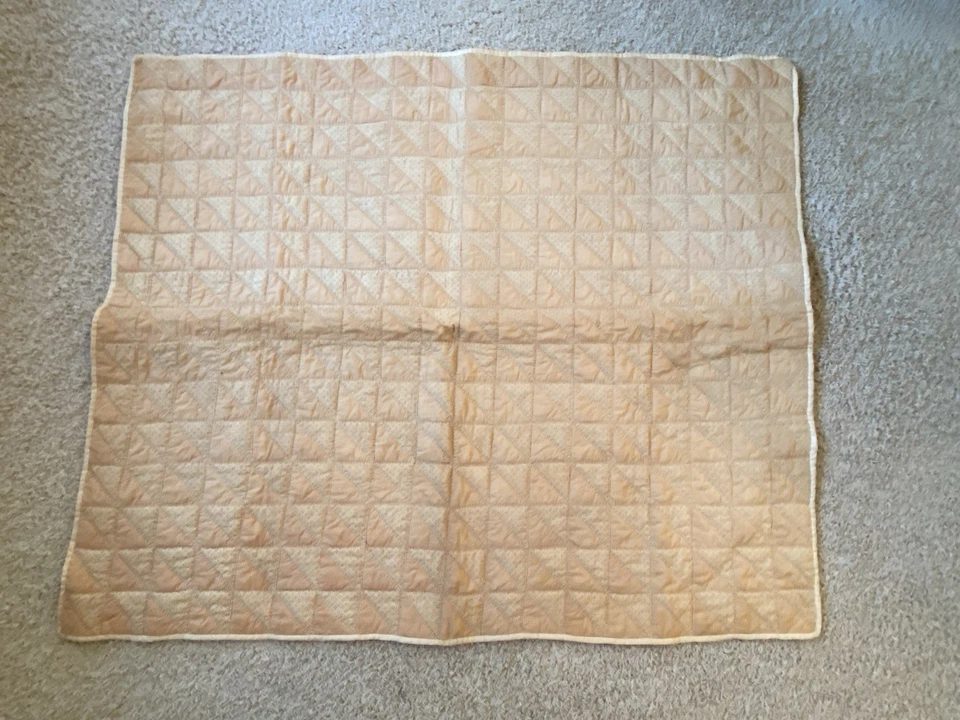 MUY ANTIGUA 1850 GRANERO LEVANTAMIENTO CABAÑA DE TRONCOS AMERICANA Antigua Manta Edredón Beige 48x40 Foto 3 de 4