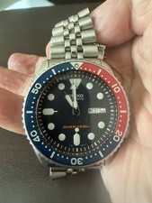 Seiko Scuba Diver  s  SKX009  200m Automatic 7s26