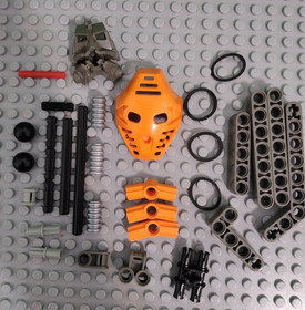 LEGO Bionicle Master Builder Set 10023 Complete No Instructions