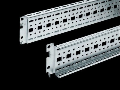 Rittal TS 8612.060 TS System-Chassis 17 x 73 mm Länge: 590mm VPE=4Stk.