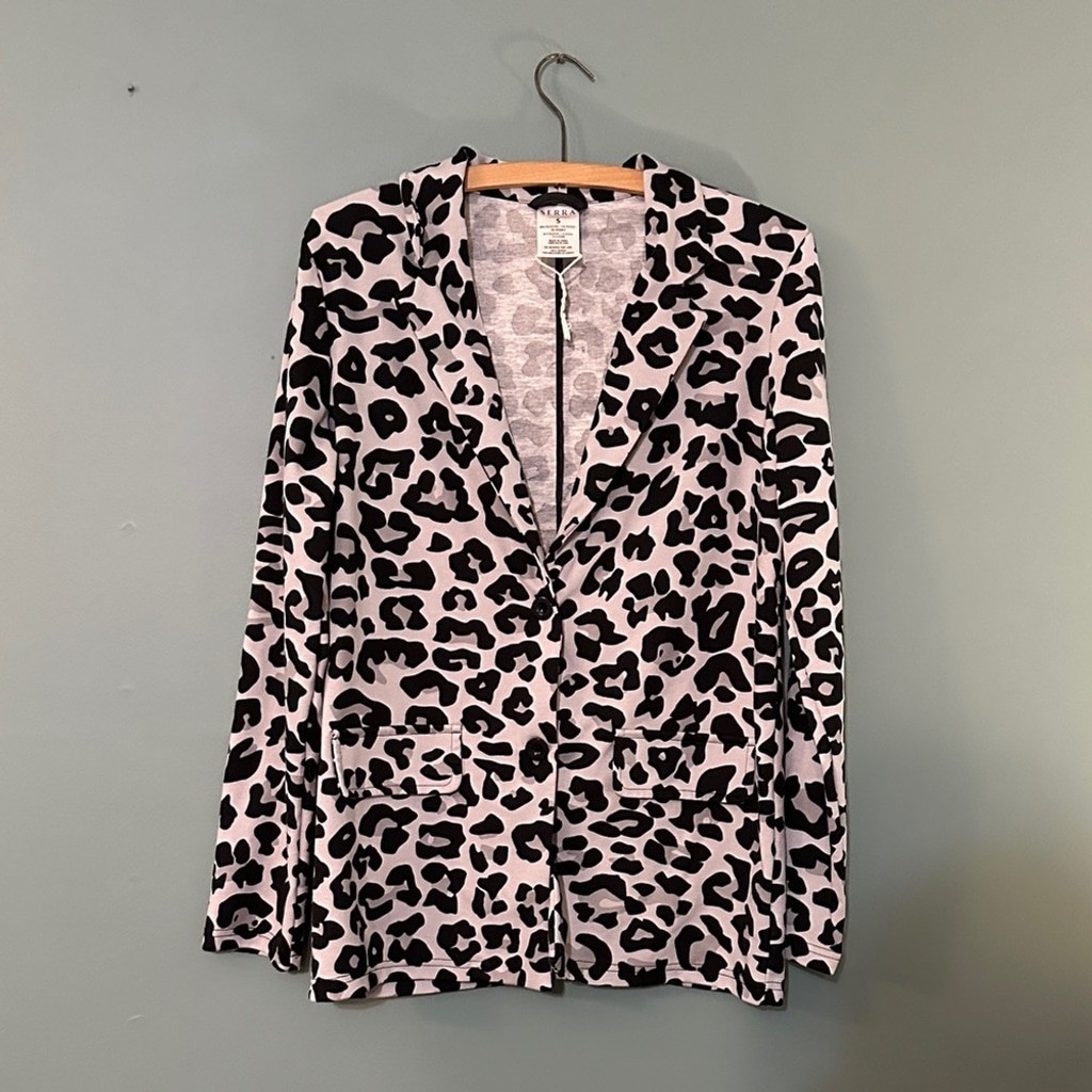 Serra Gray and Black leopard Patterned blazer Car… - image 1