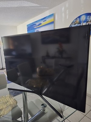 Smart Samsung TV 54''. Excellent condition.