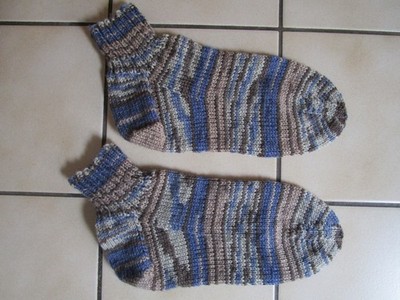 Handgestrickte Sneaker Socken Sockenwolle 4 fach  Gründl Gr. ca. 43/44 neu