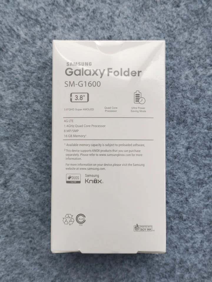 Samsung Galaxy Folder(SM-G1600)Dual SIM Factory UNlocked Keyboard SmartPhone - Image 2 of 4