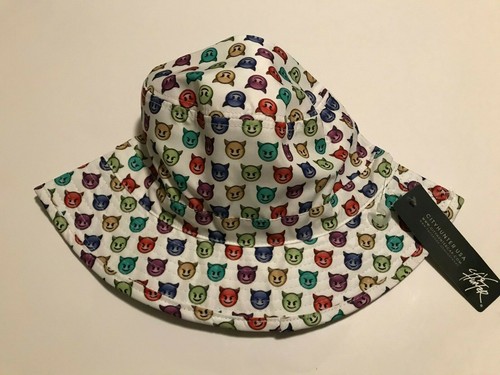 Adult Unisex Summer Bucket Hat Smiling 