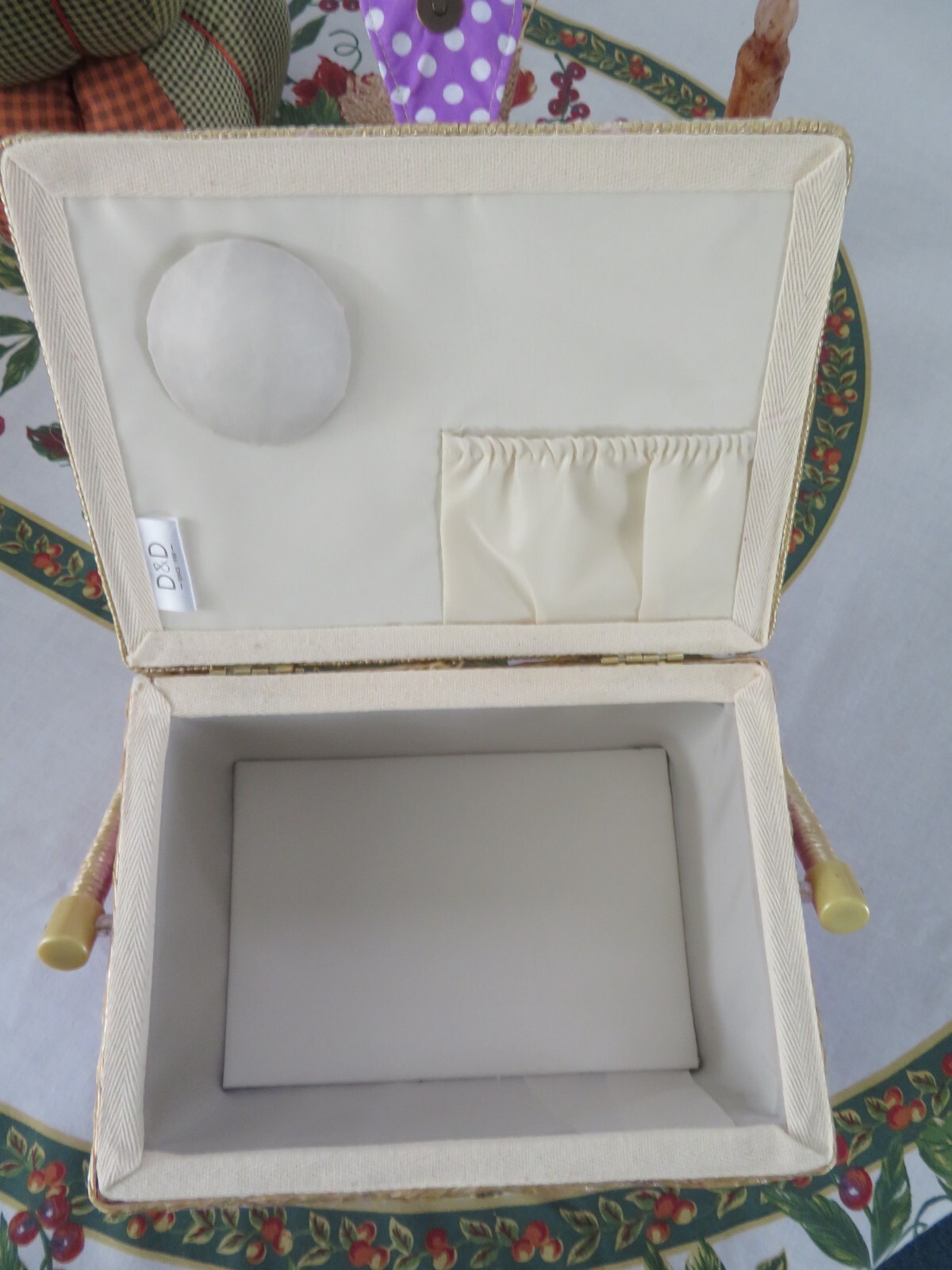 VINTAGE NEW PURPLE POKA-DOT SEWING STORAGE BOX