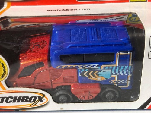Matchbox MB68 ALPINE AMBULANCE "MATCHBOX 50th LOGO 1952-2002 TREASURE HUNT - Picture 2 of 7