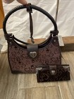 Foto 17 di 23
