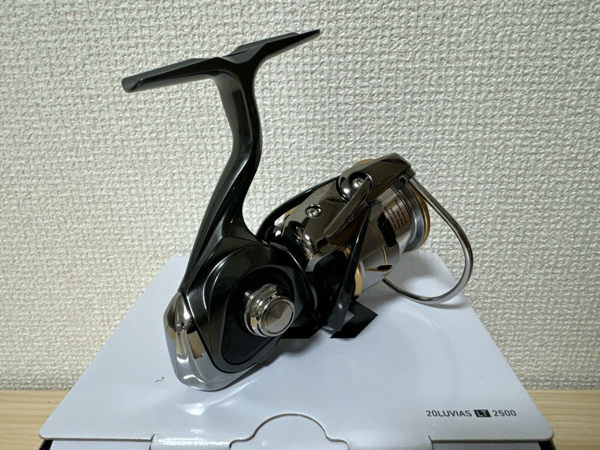 Daiwa Spinning Reel 20 LUVIAS LT 2500 Gear Ratio 5.2:1 Daiwa Spinning Reel 20 LUVIAS LT 2500 Gear Ratio 5.2:1