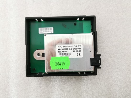 Mercedes B Klasse W245 Steuergerät Antennenverstärker A1698200475