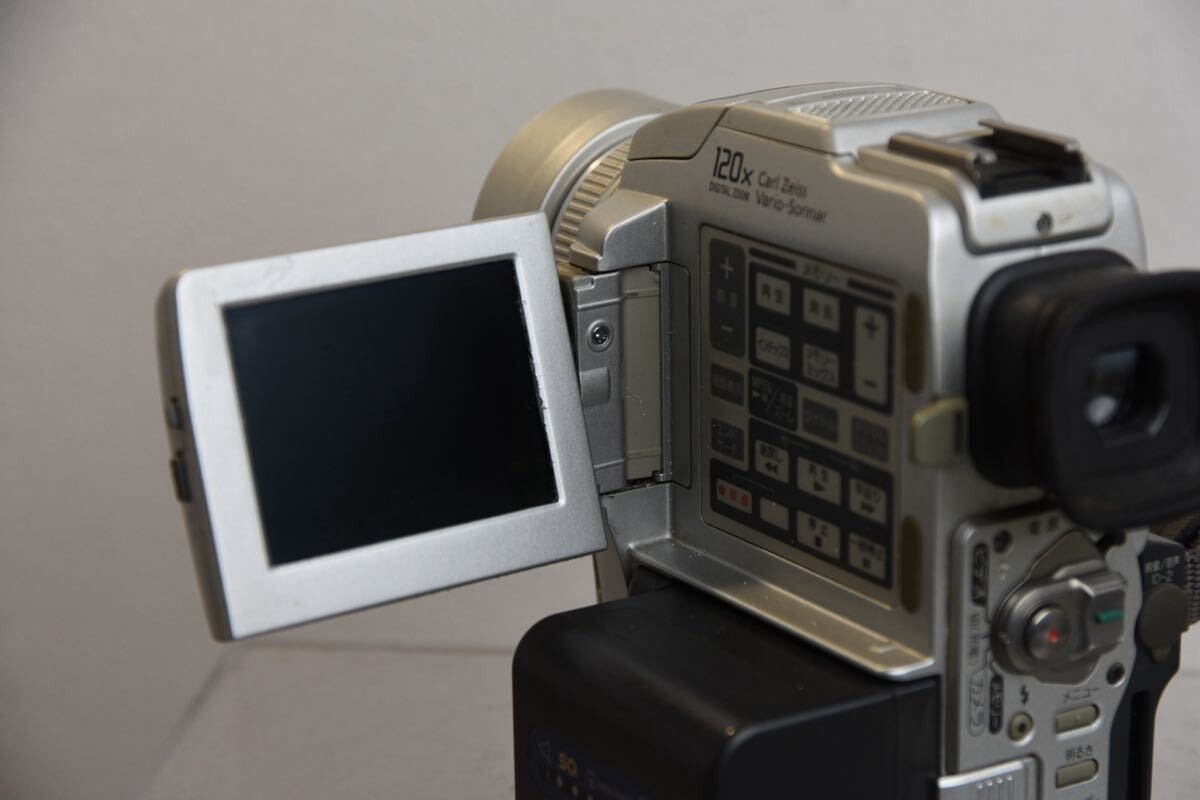 Sony Handycam DCR-PC110 Mini DV Hybrid Camcorder Nightshot As-Is