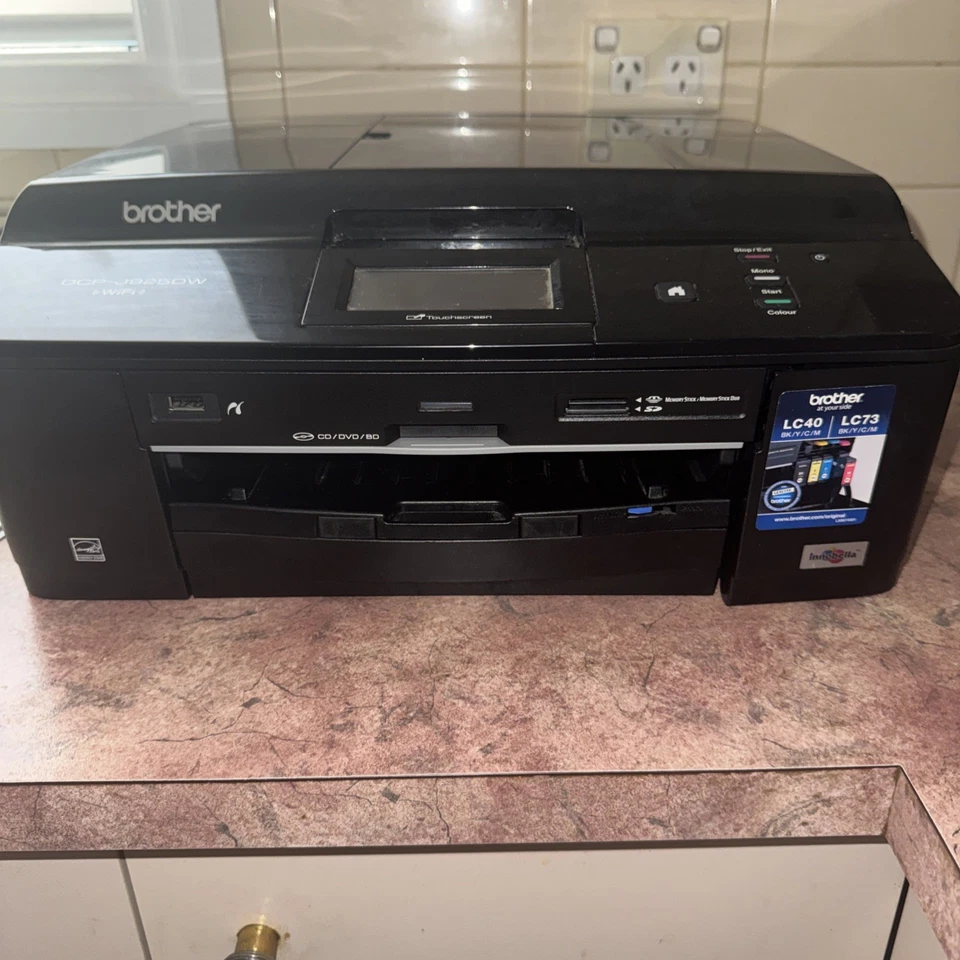 Brother DCP-J925DW WiFi Inkjet Printer (no black cartridge) - Image 2 of 4