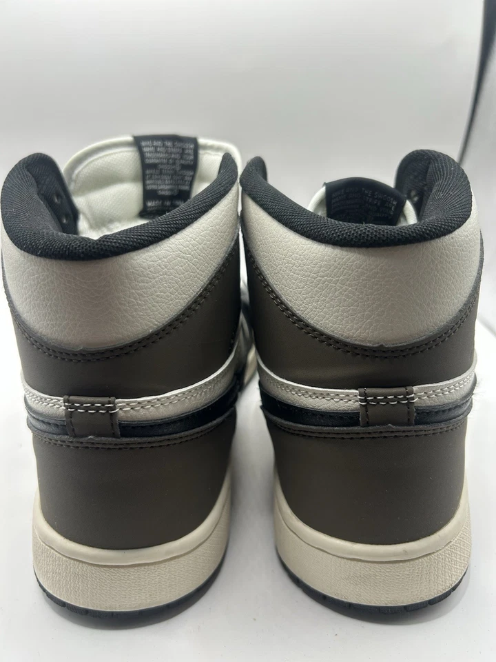 Nike Air Jordan 1 Retro OG High Dark Mocha Talla 10 Para hombres’s Foto 4 de 4