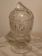 Vintage Imperial Signed MMA Magnet and Grape Footed Covered Sugar