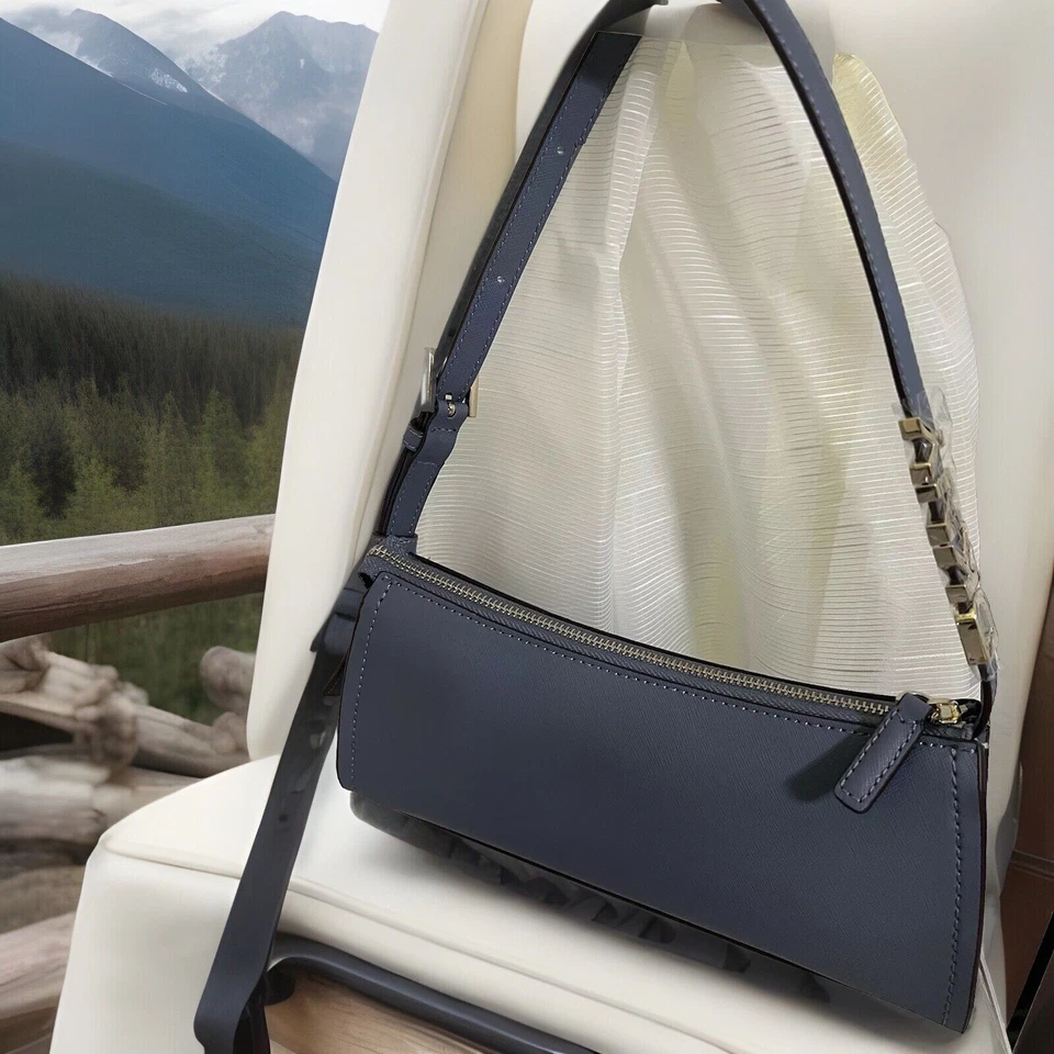 Bolso de Hombro DKNY Avril Lila/Azul Claro Pequeño $148 Foto 2 de 4