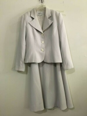 Visage Royal Size 12 Gray 2 Piece Women Skirt Suit Style# 2618740 Made in USA