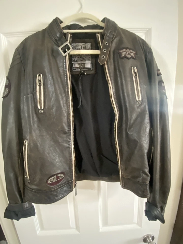 Jaqueta de couro feminina Affliction edição limitada Indian Face - Imagem 2 de 3