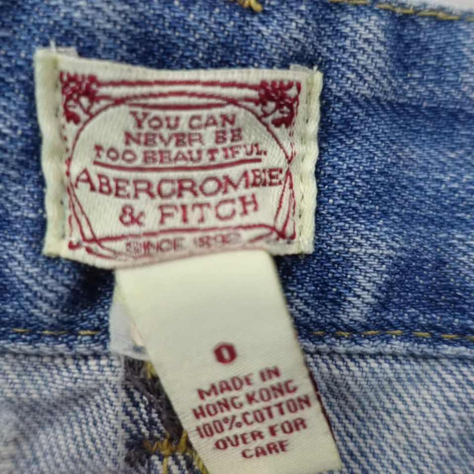 Falda Abercrombie Fitch Y2K Mini Denim W28 Talla 0 Floral Bordada tiro bajo Foto 4 de 4