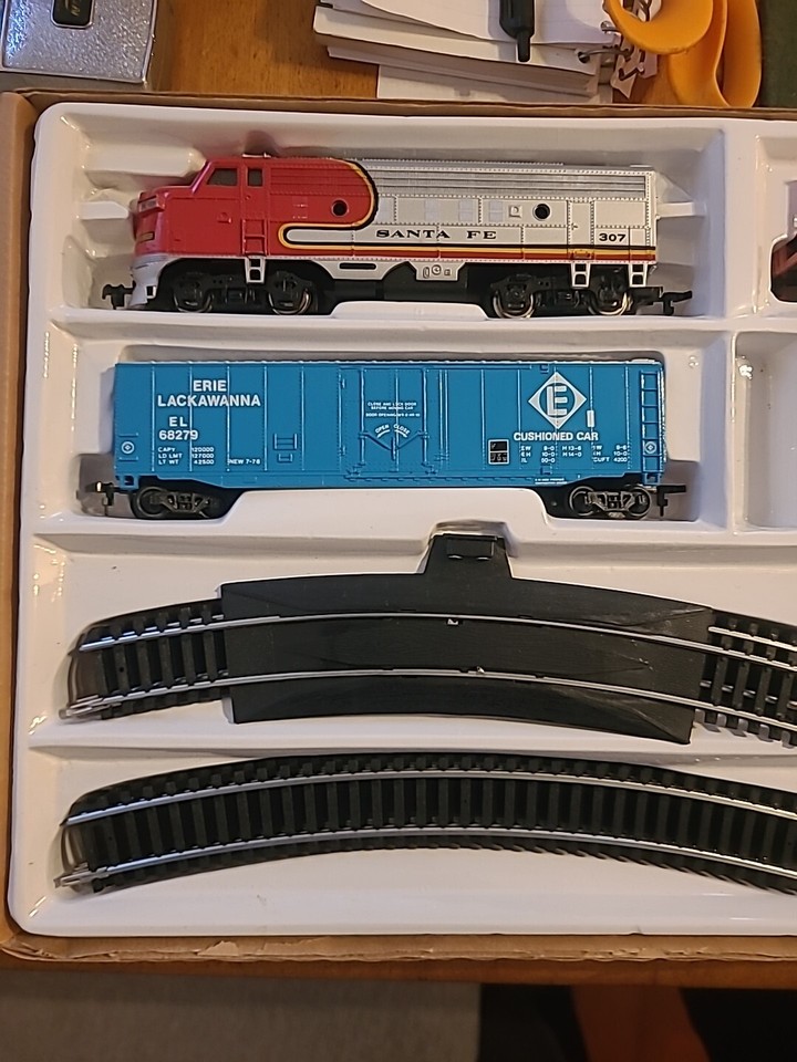 Bachmann Ho Electric Train Set Diesel Hustler eBay