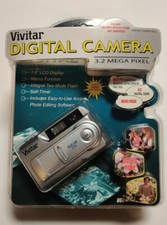 Vivitar ViviCam 3710 Digital 4X Zoom Camera  Brand   .   cc10