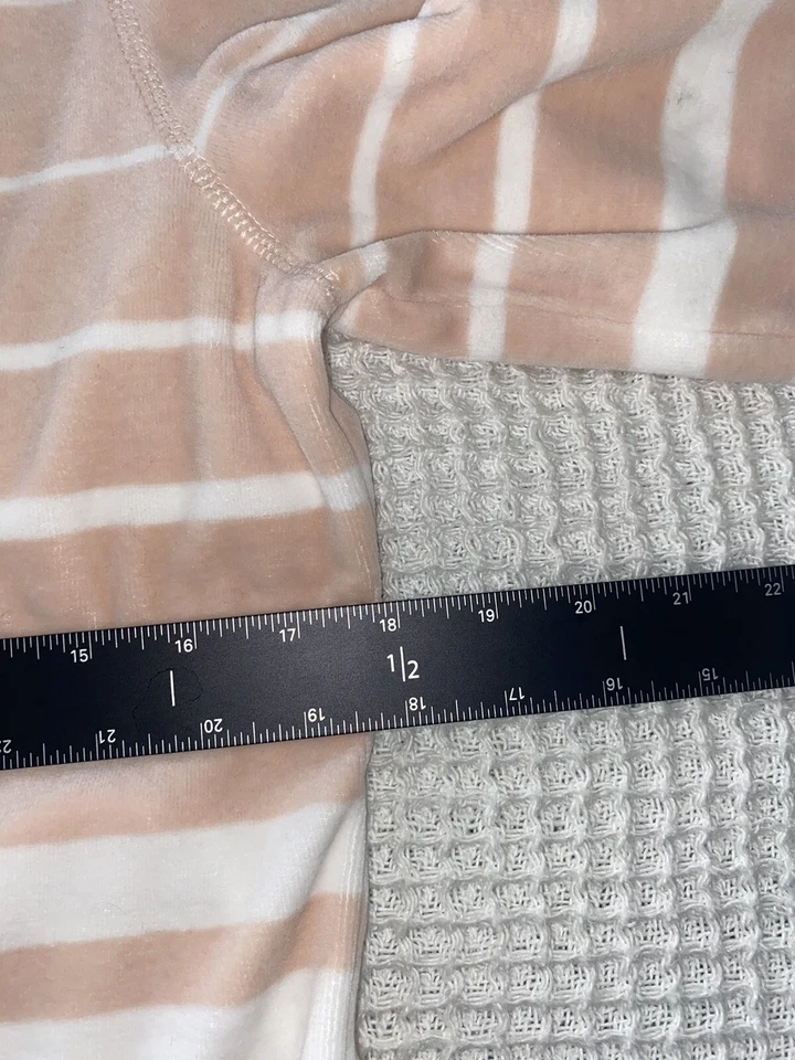 Calvin Klein Womens Jog Set Size Medium Color Baby Pink & White - Image 4 of 4